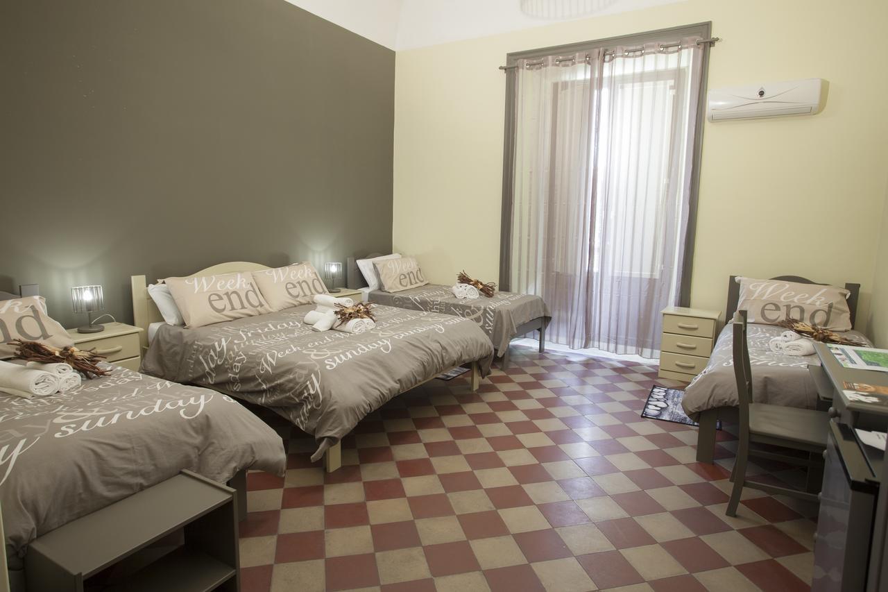مبيت وإفطار ريبوسْتو Siciliaetnamare المظهر الخارجي الصورة